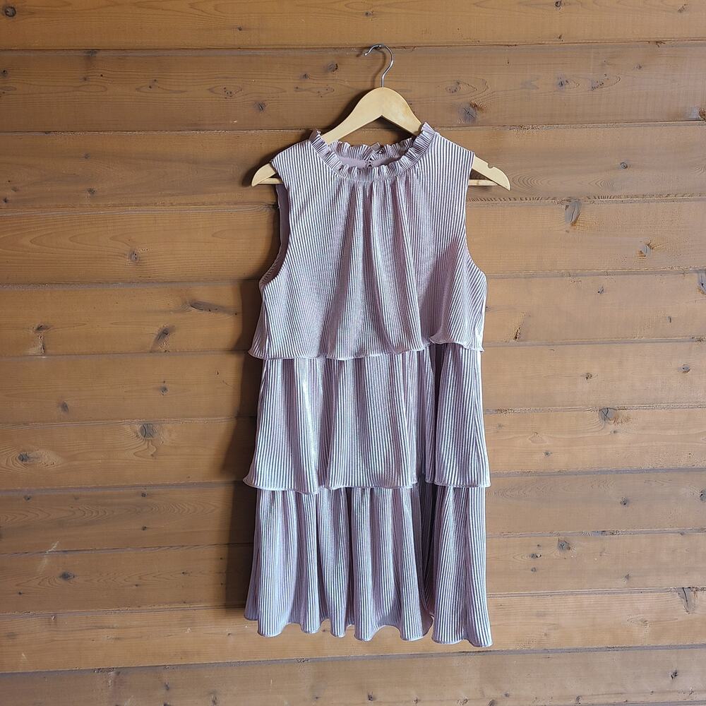 Anthropologie Estelle Dress Blush Pink Tiered Bridesmaid Pastel Metallic NWT S - Picture 2 of 7